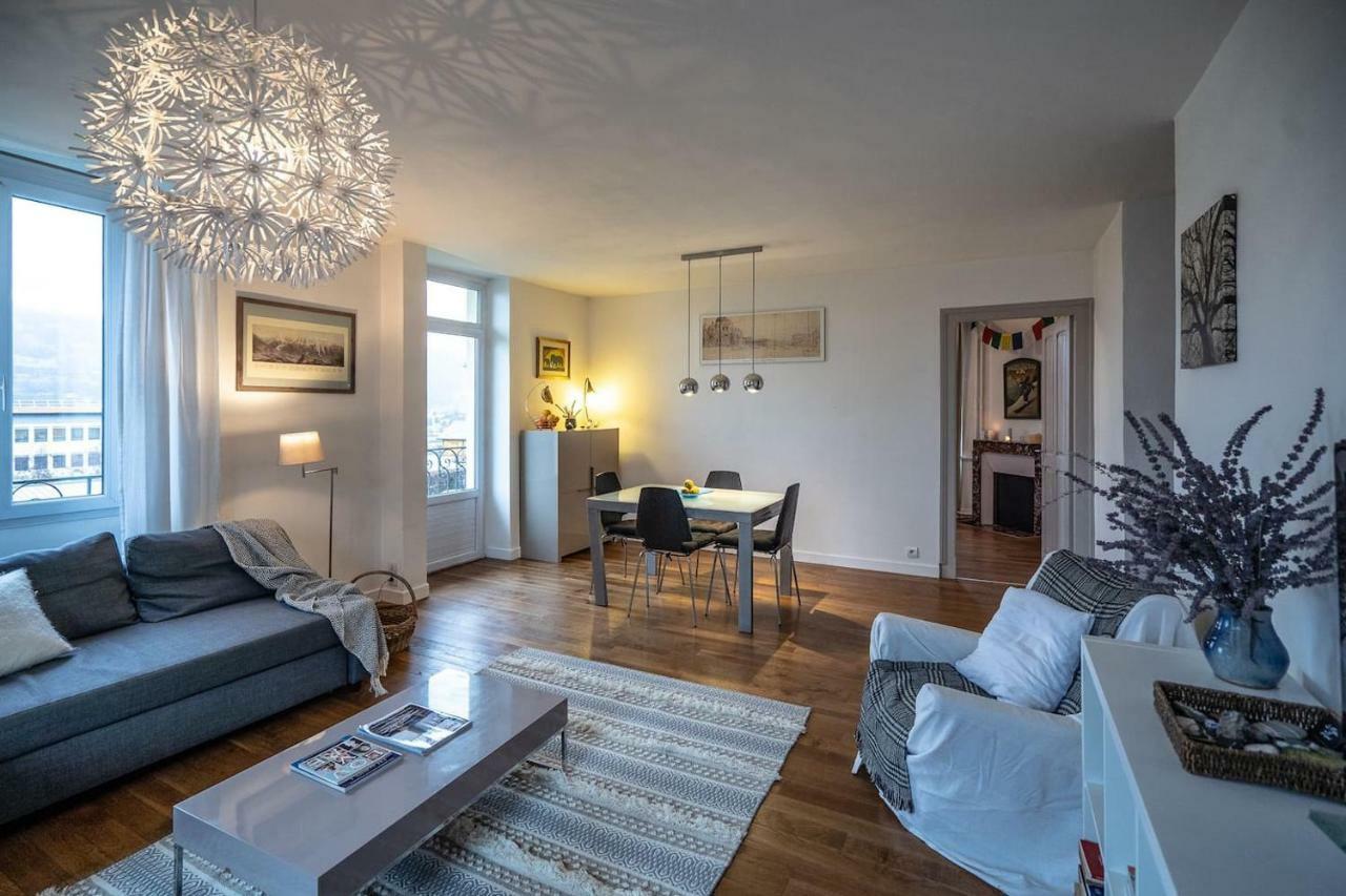 Bright Airy Spacious Apartment Пасси Экстерьер фото