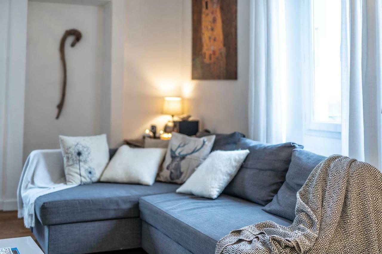 Bright Airy Spacious Apartment Пасси Экстерьер фото